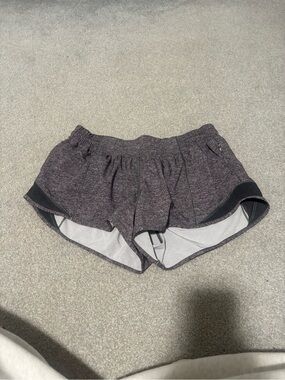 lululemon hotty hot Heather grey Shorts